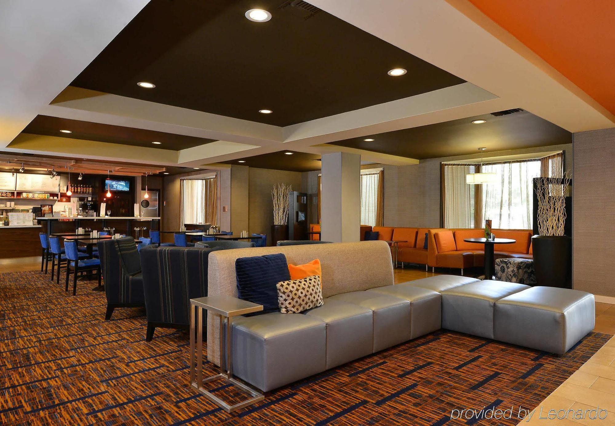 คอร์ตยาร์ด เบนตันวิลล์ Hotel ภายนอก รูปภาพ